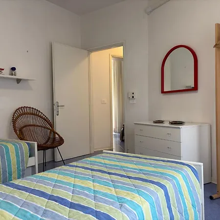 Great Flat With Two Terraces And Parking بيبيوني
